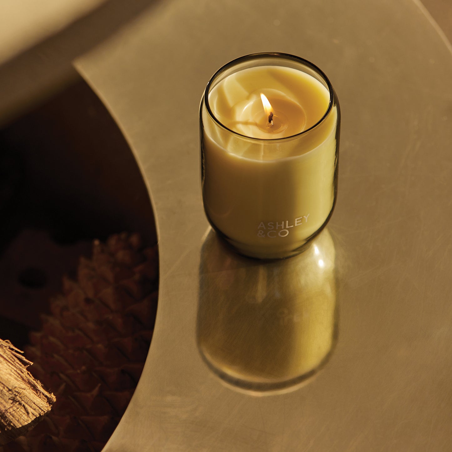 Ashley & Co Waxed Perfume 310g Parakeets & Pearls Candle Candle