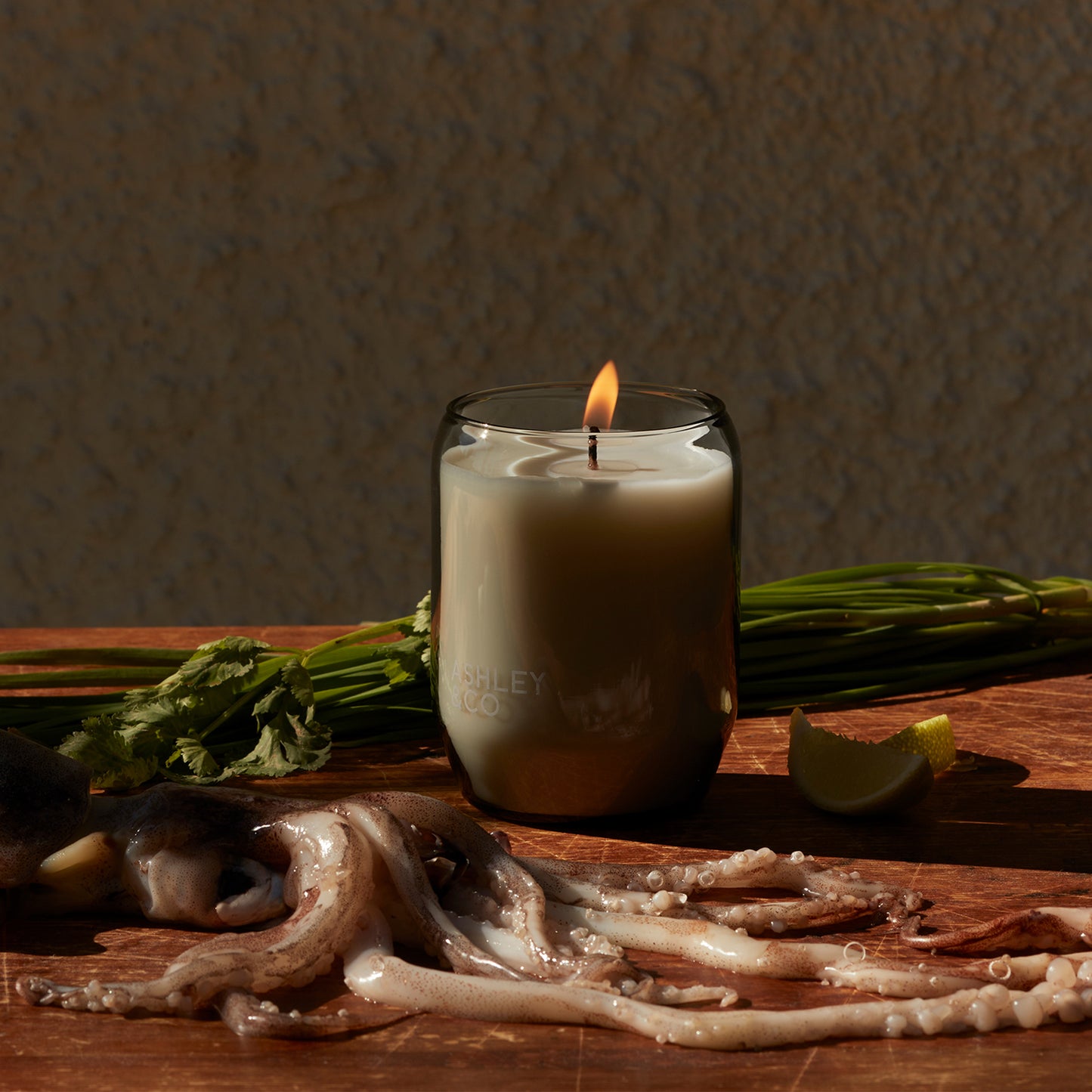Ashley & Co Waxed Perfume Kitchen Candle 310g Lotus Leaf & Lustre Candle Candle