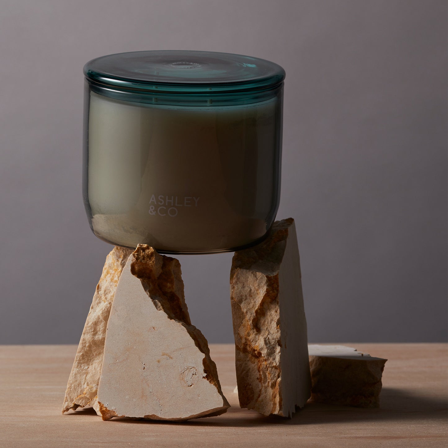 Ashley & Co Waxed Perfume XL 730g Tui & Kahili Candle Candle