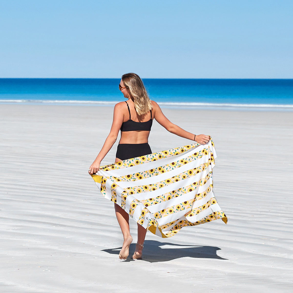 Dock & Bay Beach Towel Flower Power Collection L Sunflower Solstice 100% Recycled 100% Recycled
