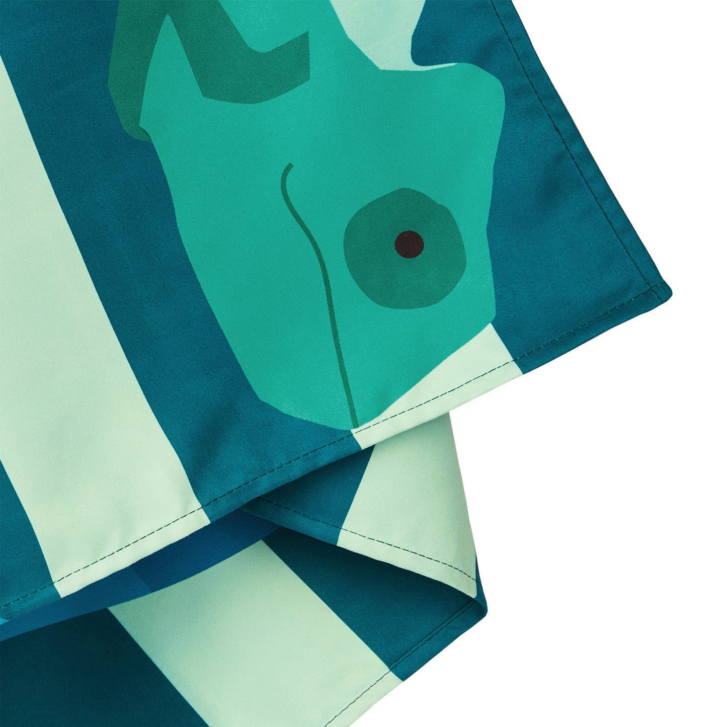 Dock & Bay Beach Towel Kids Collection M Karma Chameleon 100% Recycled 100% Recycled