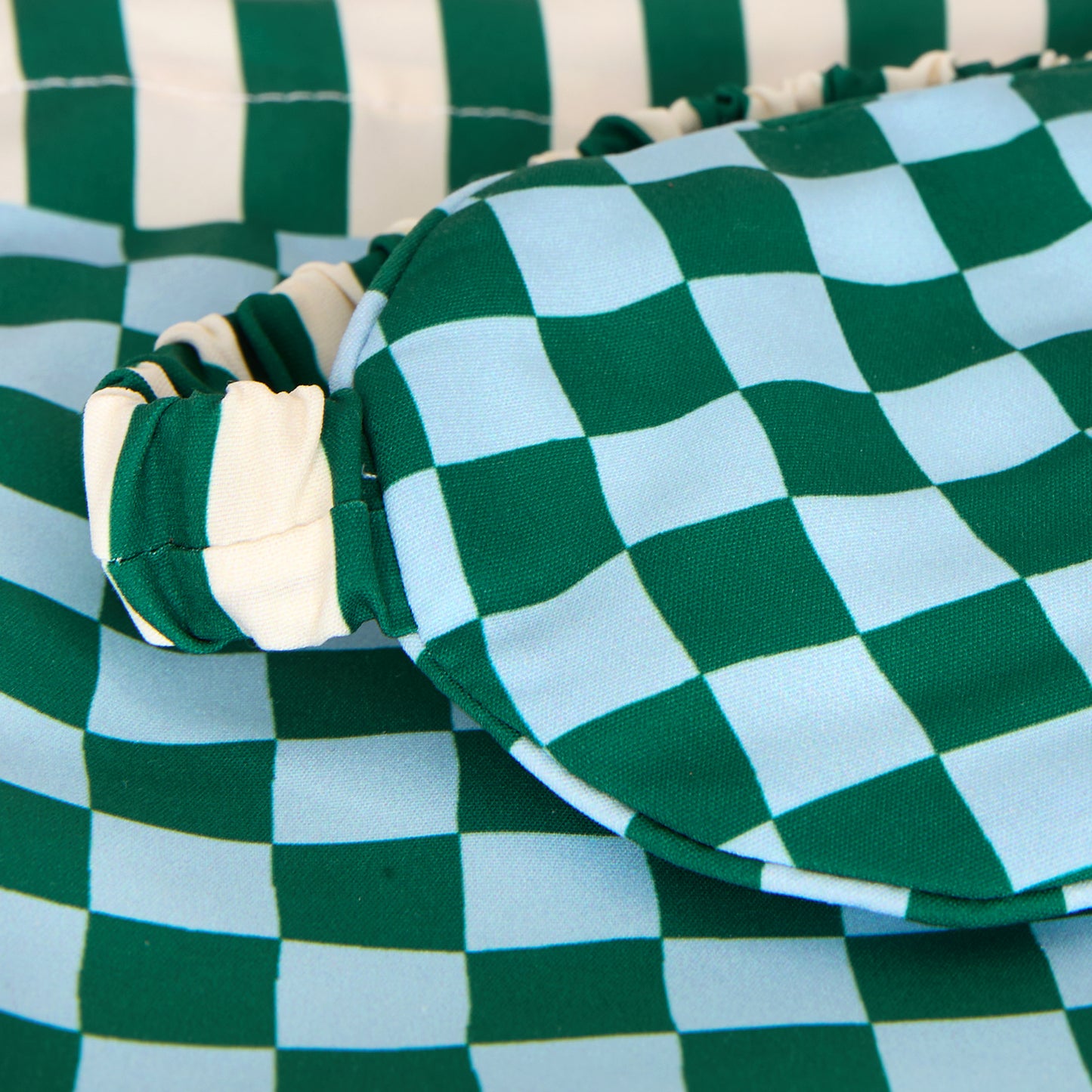 Dock & Bay Eye Mask Checking Out 100% Recycled 100% Recycled