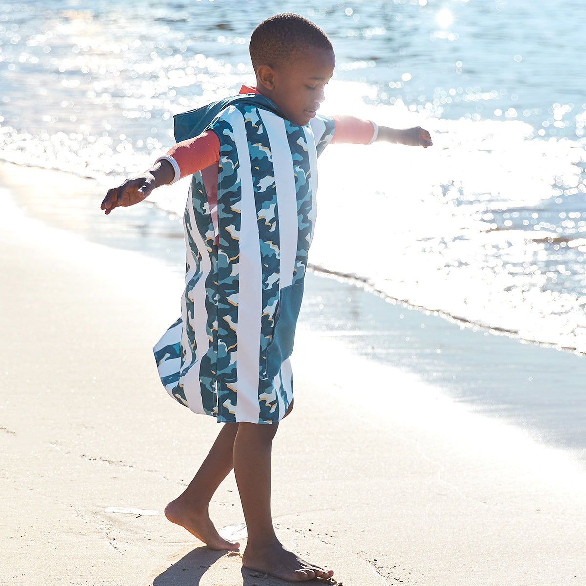 Dock & Bay Poncho Mini Patterned Collection Cool Camo 100% Recycled 100% Recycled