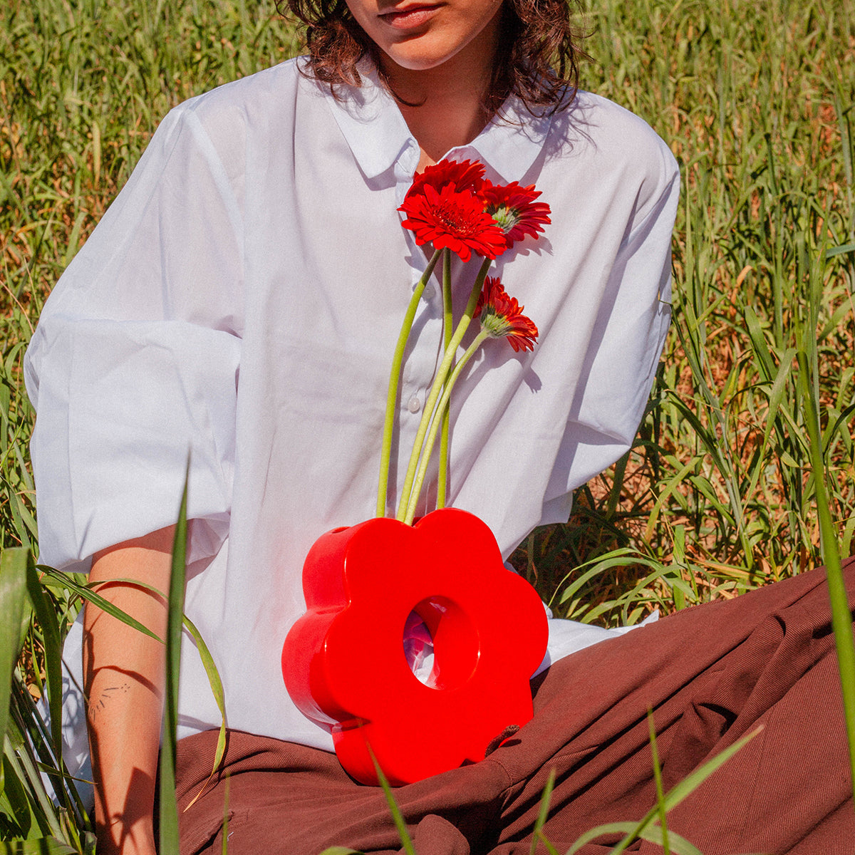 DOIY Daisy Vase Red