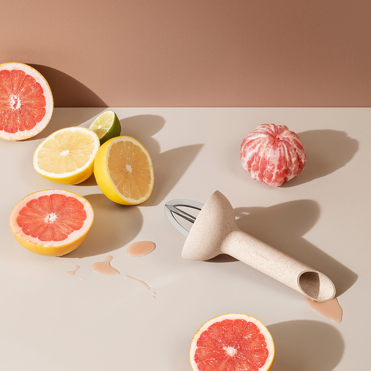 Eva Solo Green Tool Citrus Press Wheat