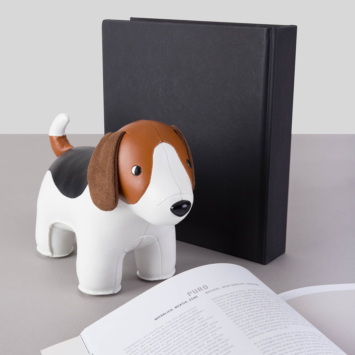 Zuny Bookend Classic Beagle Tan