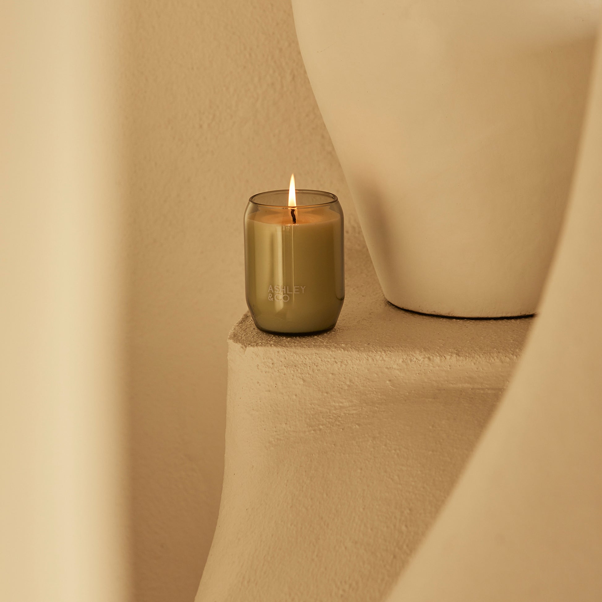 Ashley & Co Waxed Perfume 310g Parakeets & Pearls Candle Candle