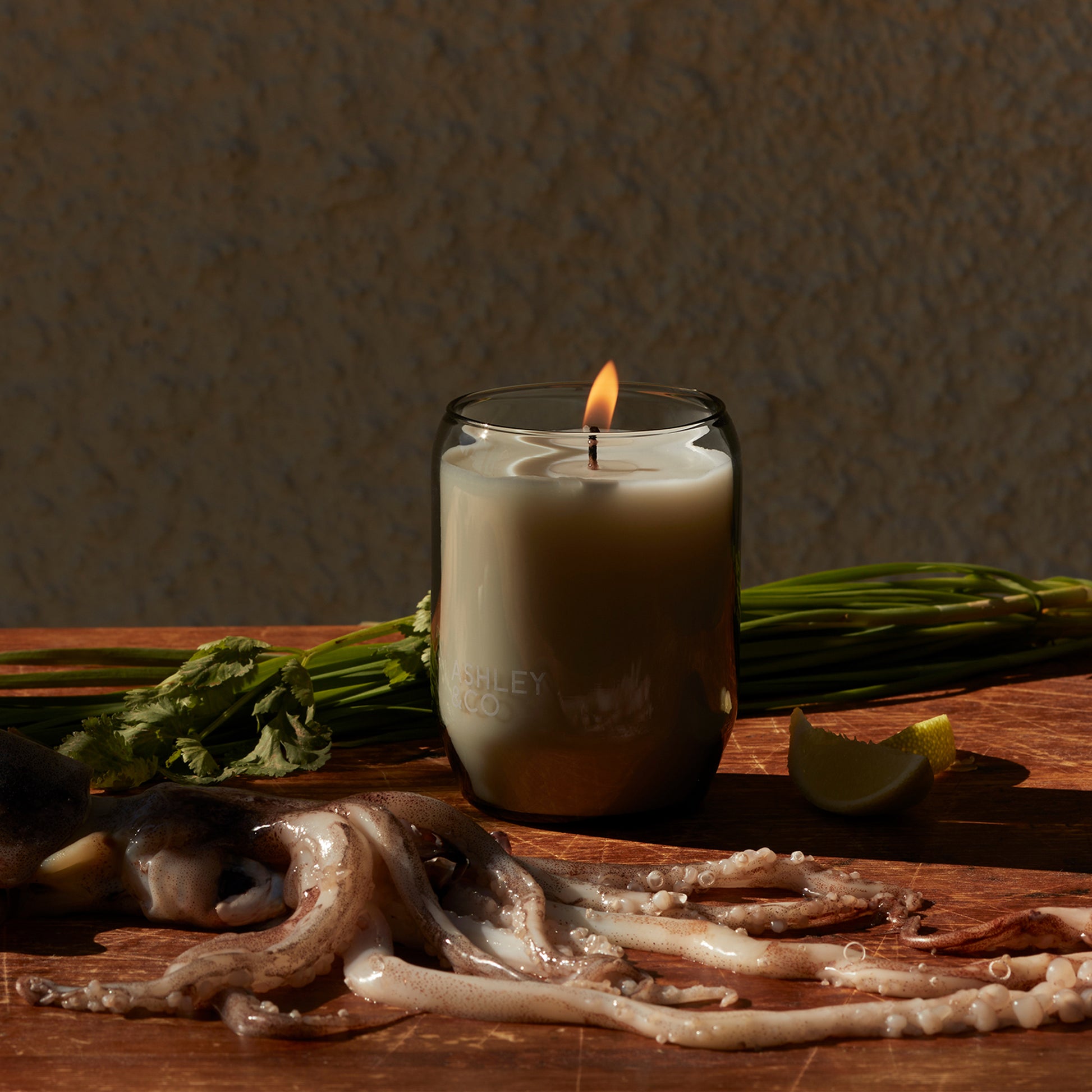 Ashley & Co Waxed Perfume Kitchen Candle 310g Lotus Leaf & Lustre Candle Candle