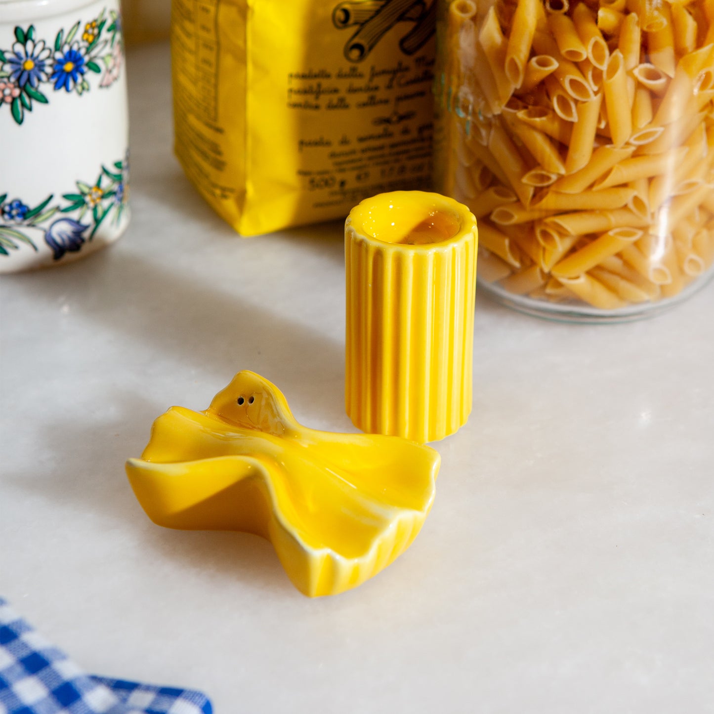 DOIY Dolce Vita Salt & Pepper Pasta