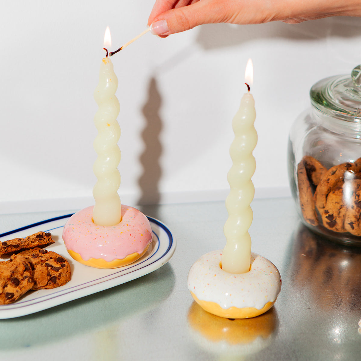 DOIY Fast Food Candle Holder Donut White