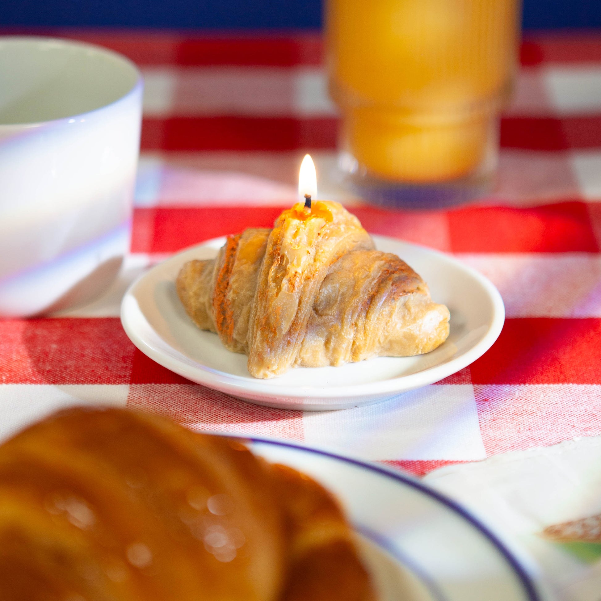 DOIY Good Morning Candle Croissant