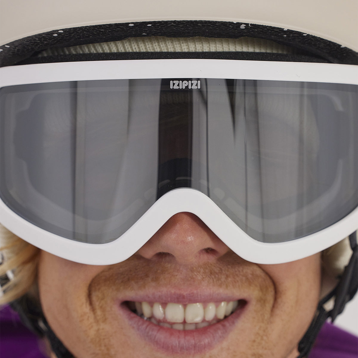 IZIPIZI Sport Snow Adult All Weather White Snow Goggles Snow Goggles