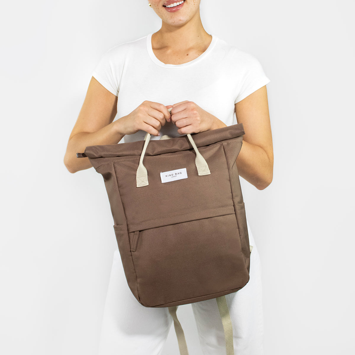 Kind Bag Backpack Medium Coco Brown