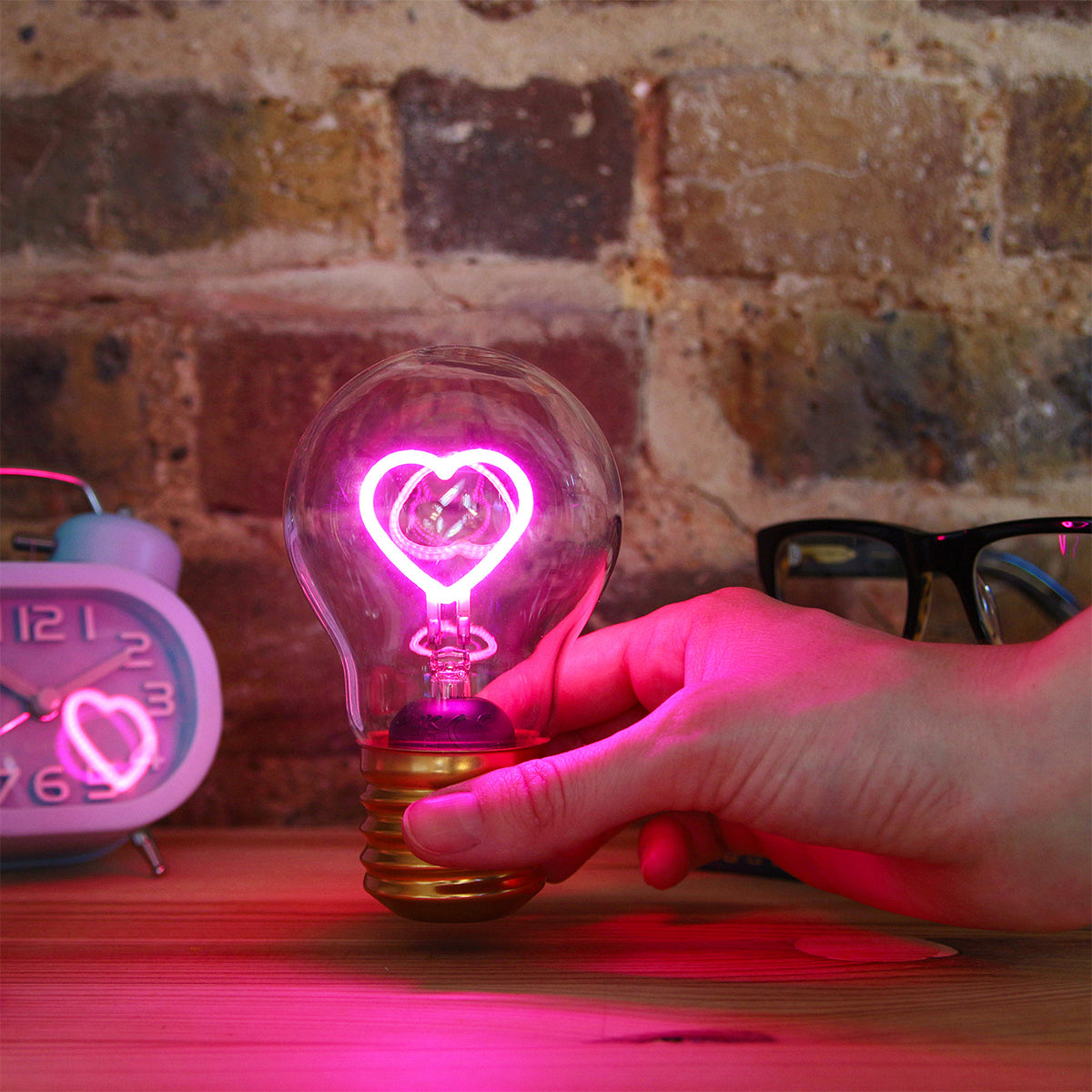 Suck UK Cordless Lightbulb Heart LED Light LED Light