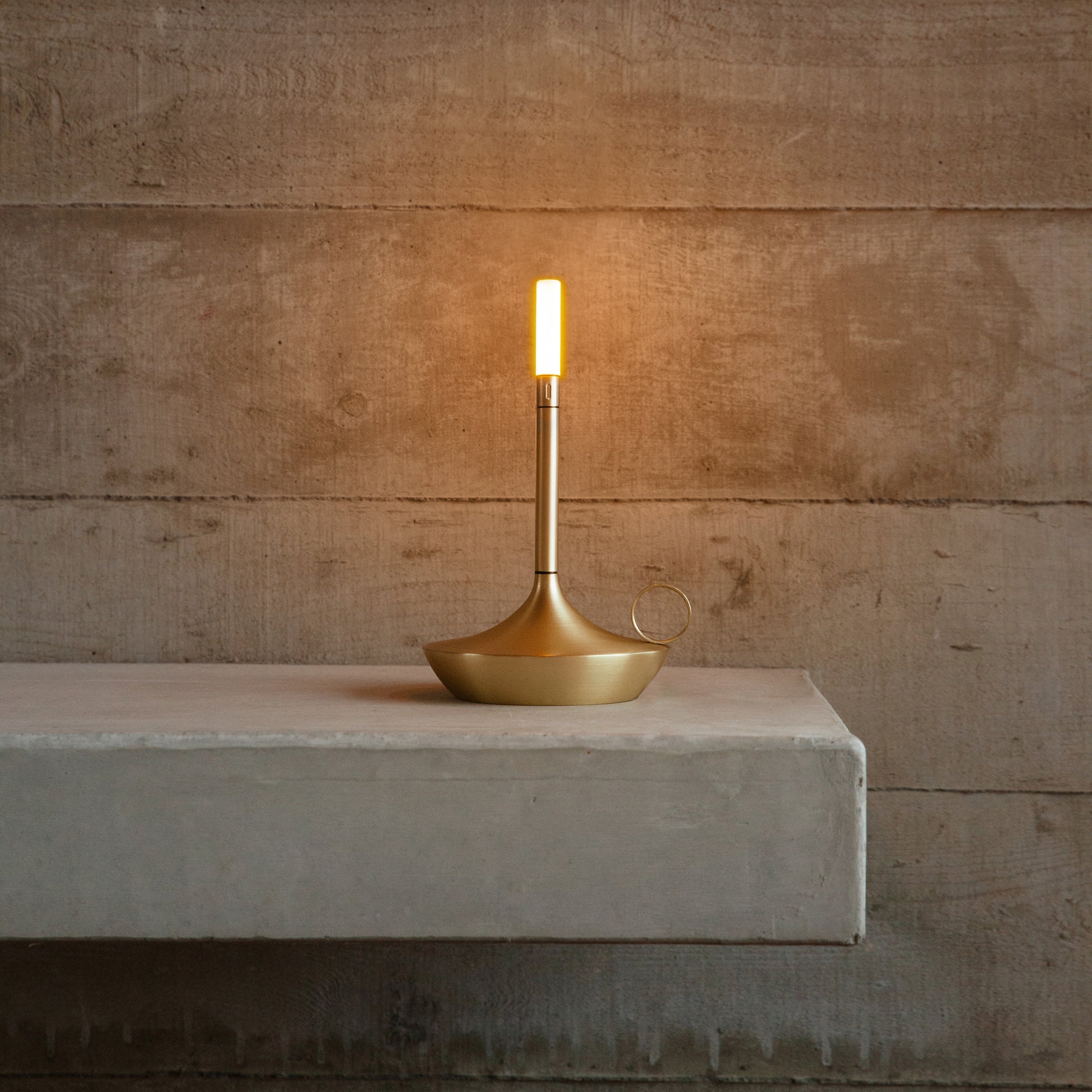 Wick Wick S Brass LED Candlestick Lamp LED Candlestick Lamp