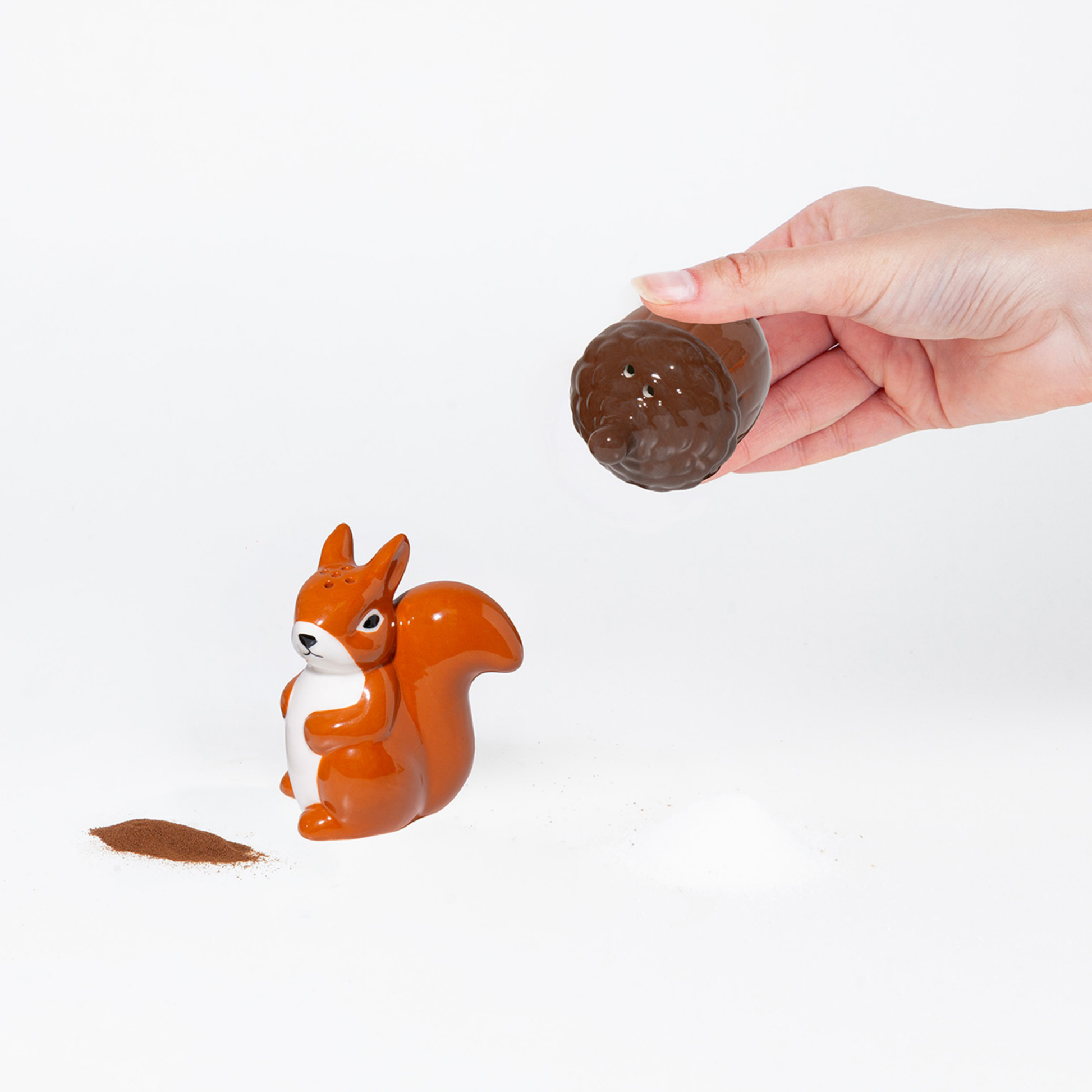 DOIY Forest Salt & Pepper Squirrel