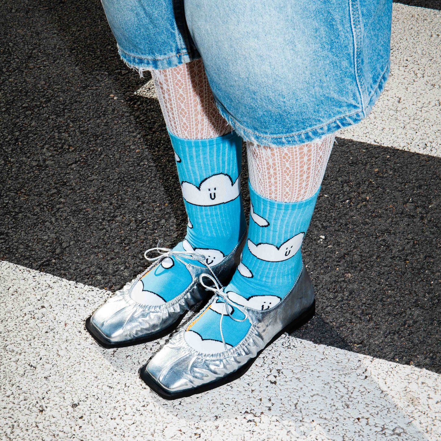 Eat My Socks Crew Socks Cloud