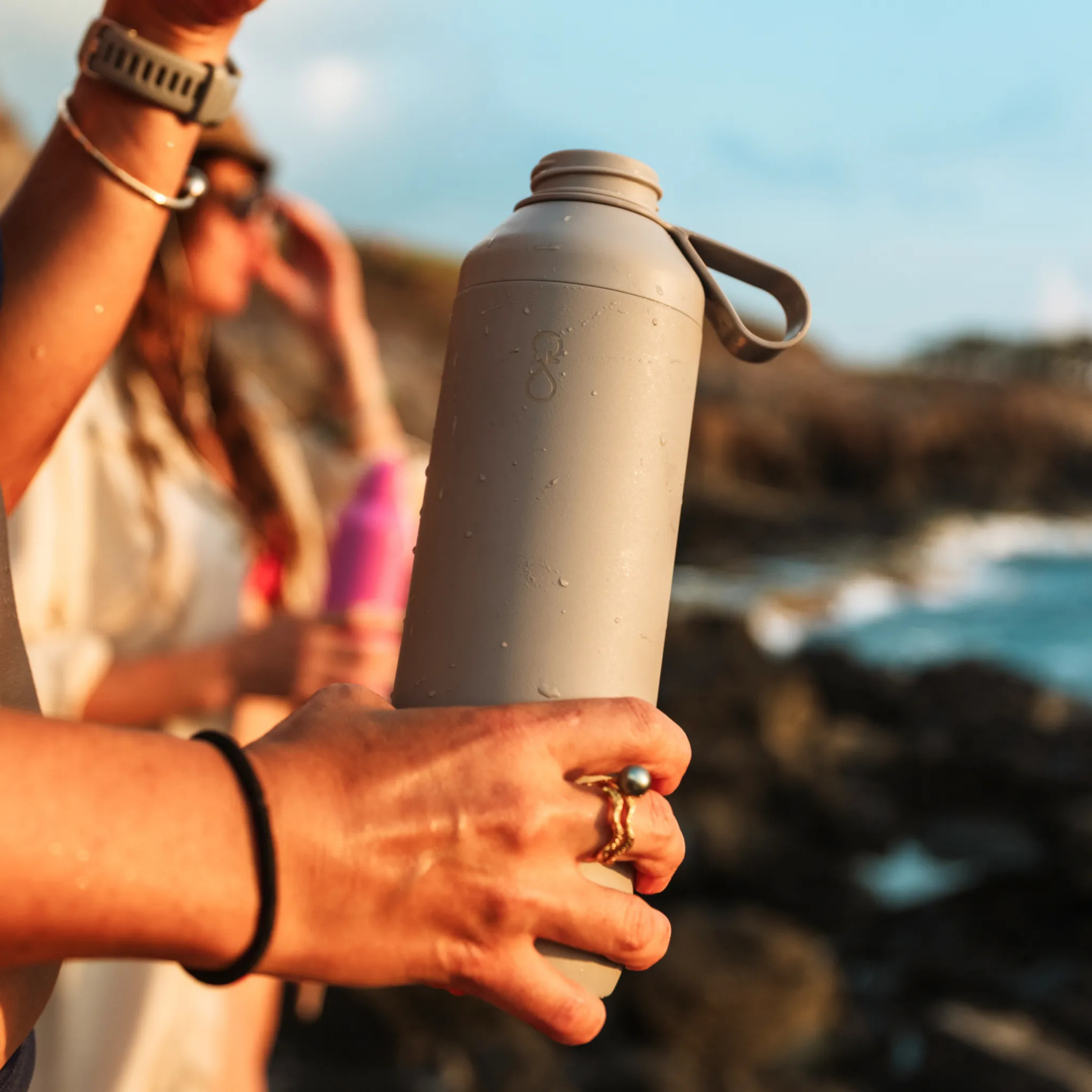 Ocean Bottle Peak 710ml Rock Grey Insulated Water Bottle Insulated Water Bottle